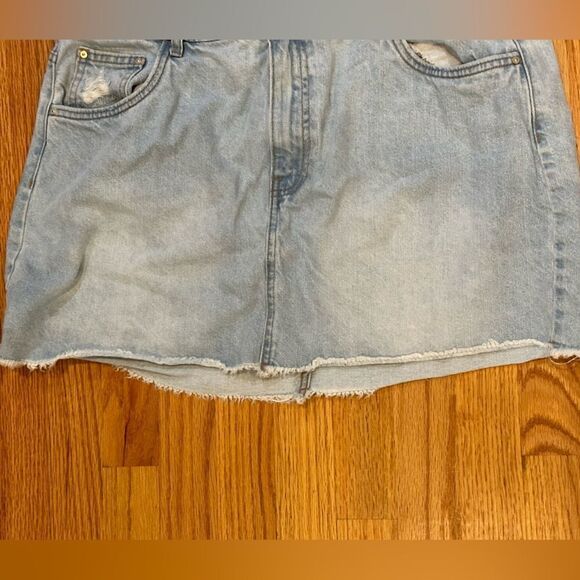 Denim Micro Mini Skirt - Picture 3 of 6